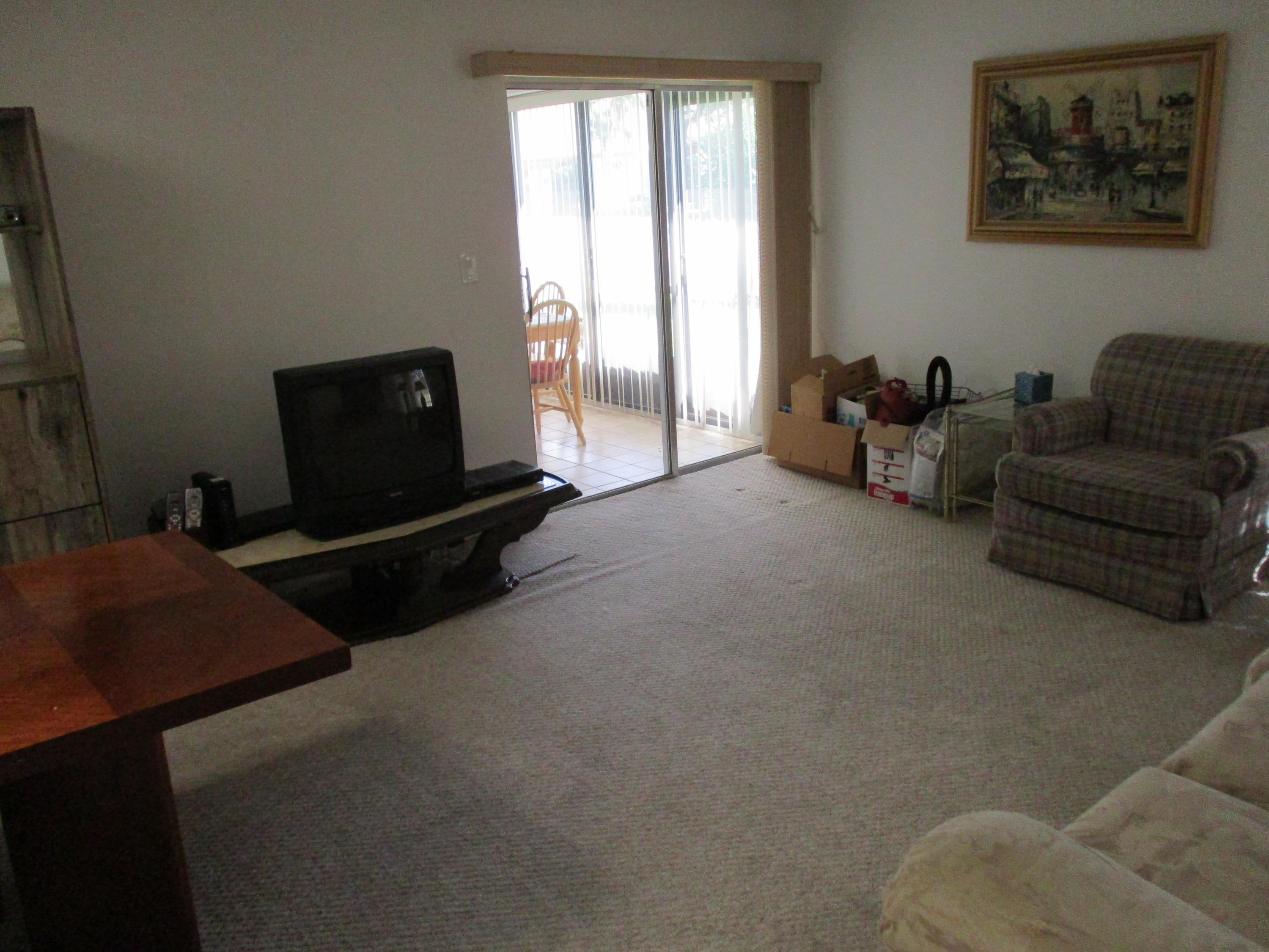 WHISPER WALK - Residential