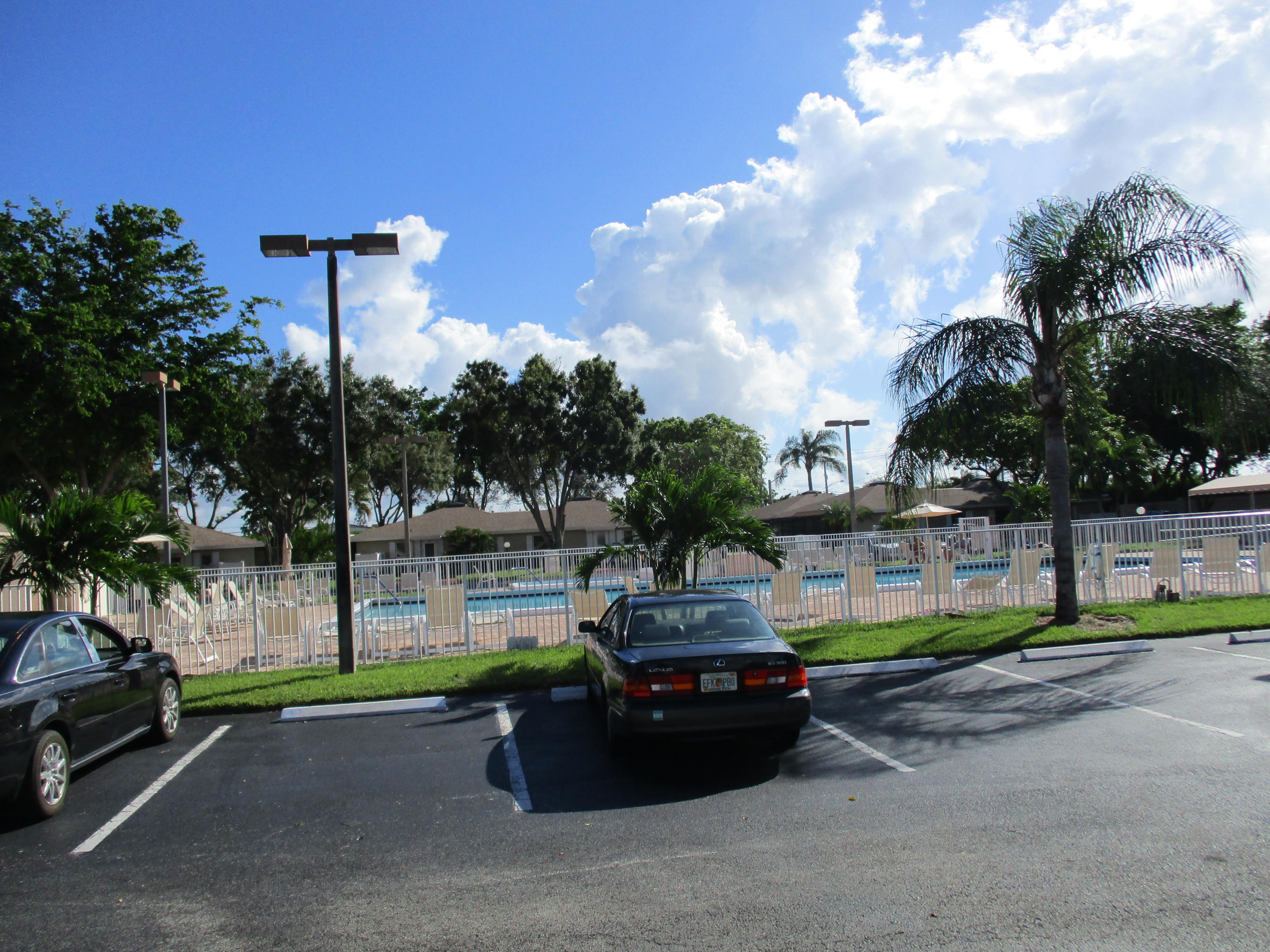 WHISPER WALK - Residential