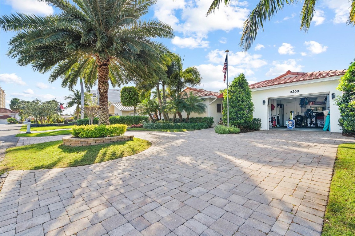 3250 Spanish River Drive