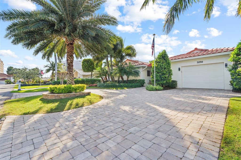 Photo of 3250 Spanish River Drive, Pompano Beach, FL 33062 (MLS # F10527591)