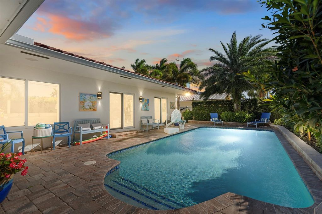 Photo of 3250 Spanish River Drive, Pompano Beach, FL 33062 (MLS # F10527591)