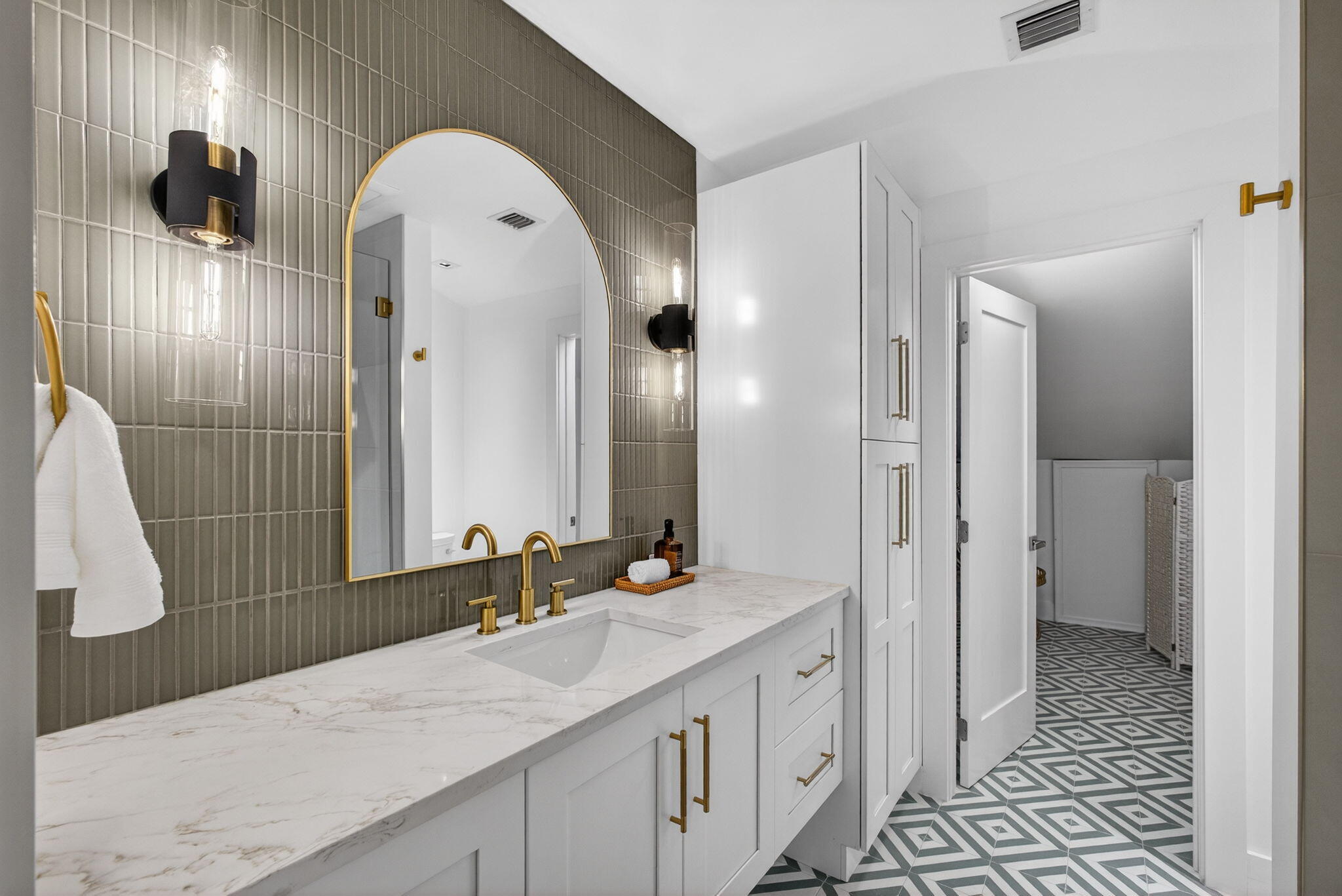 OCEAN CAY CONDO - Residential