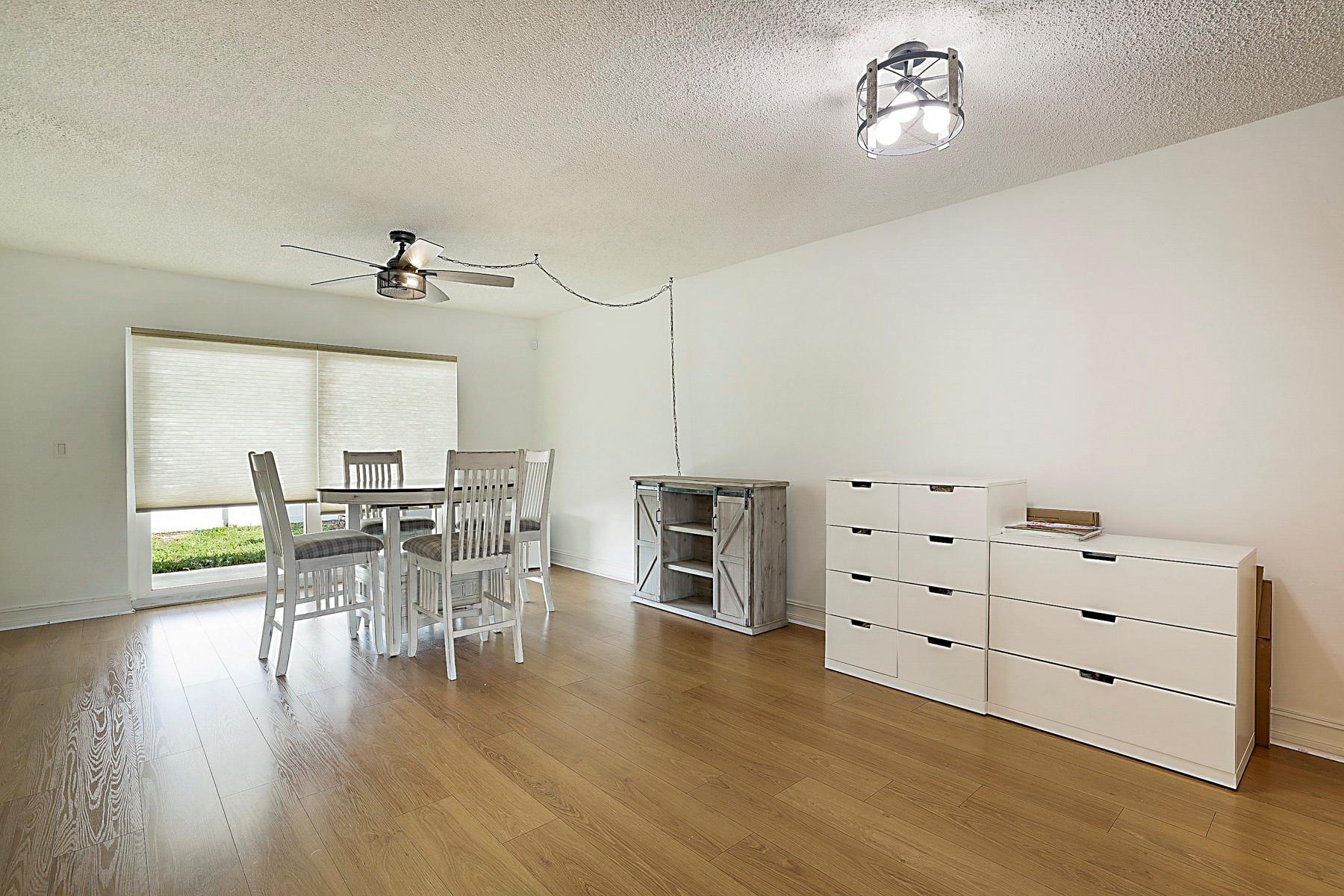 Townhomes of Oriole - Residential