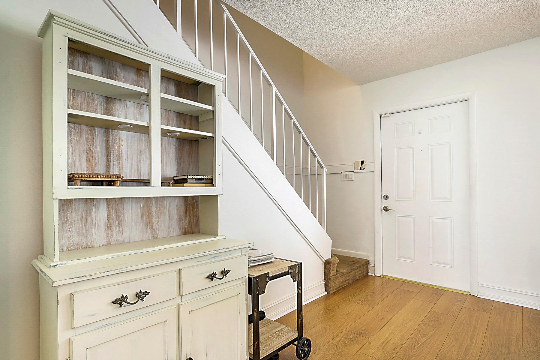Townhomes of Oriole - Residential