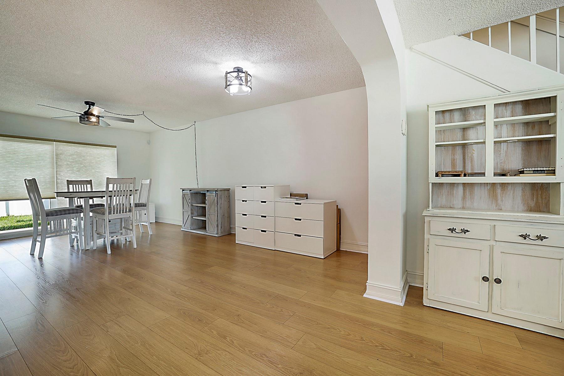 Townhomes of Oriole - Residential