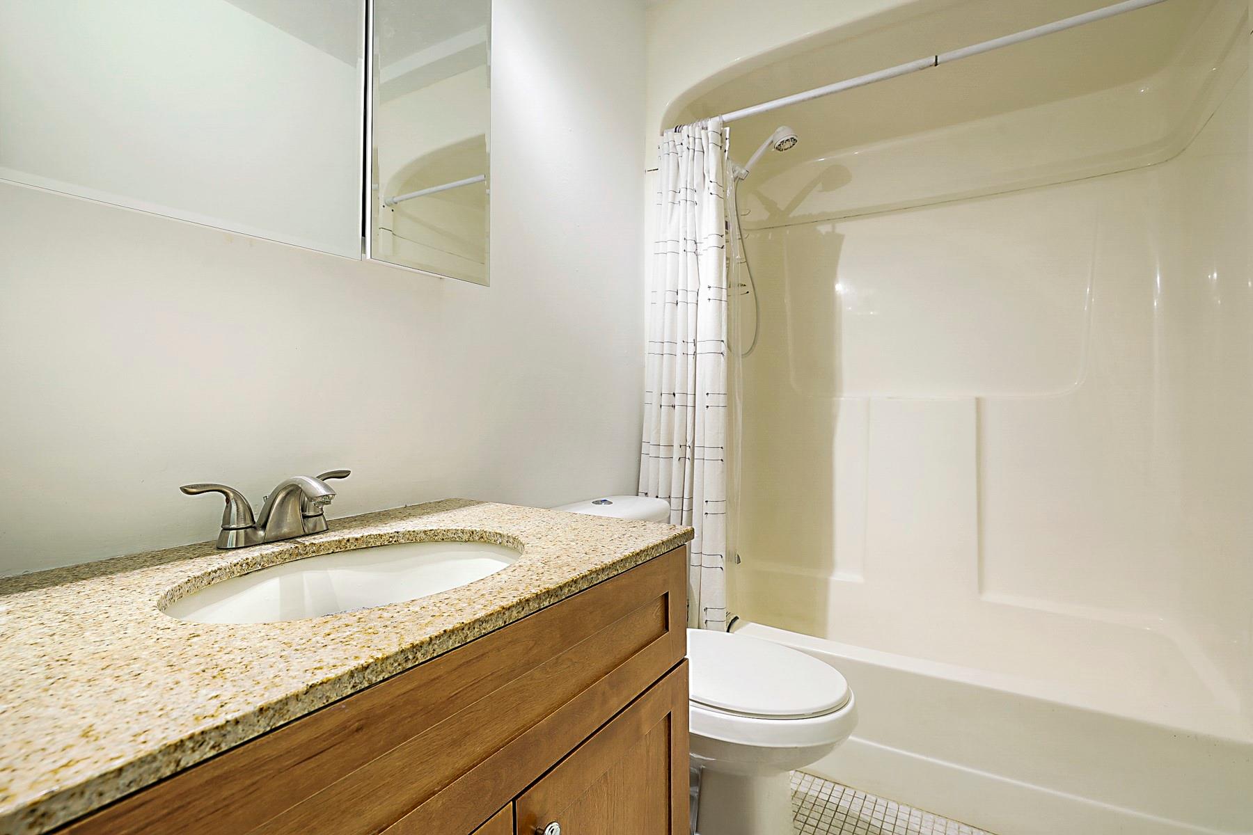 Townhomes of Oriole - Residential