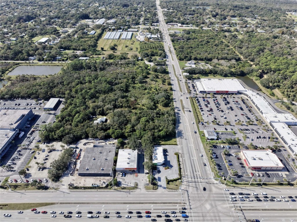 Metes & Bounds - Land