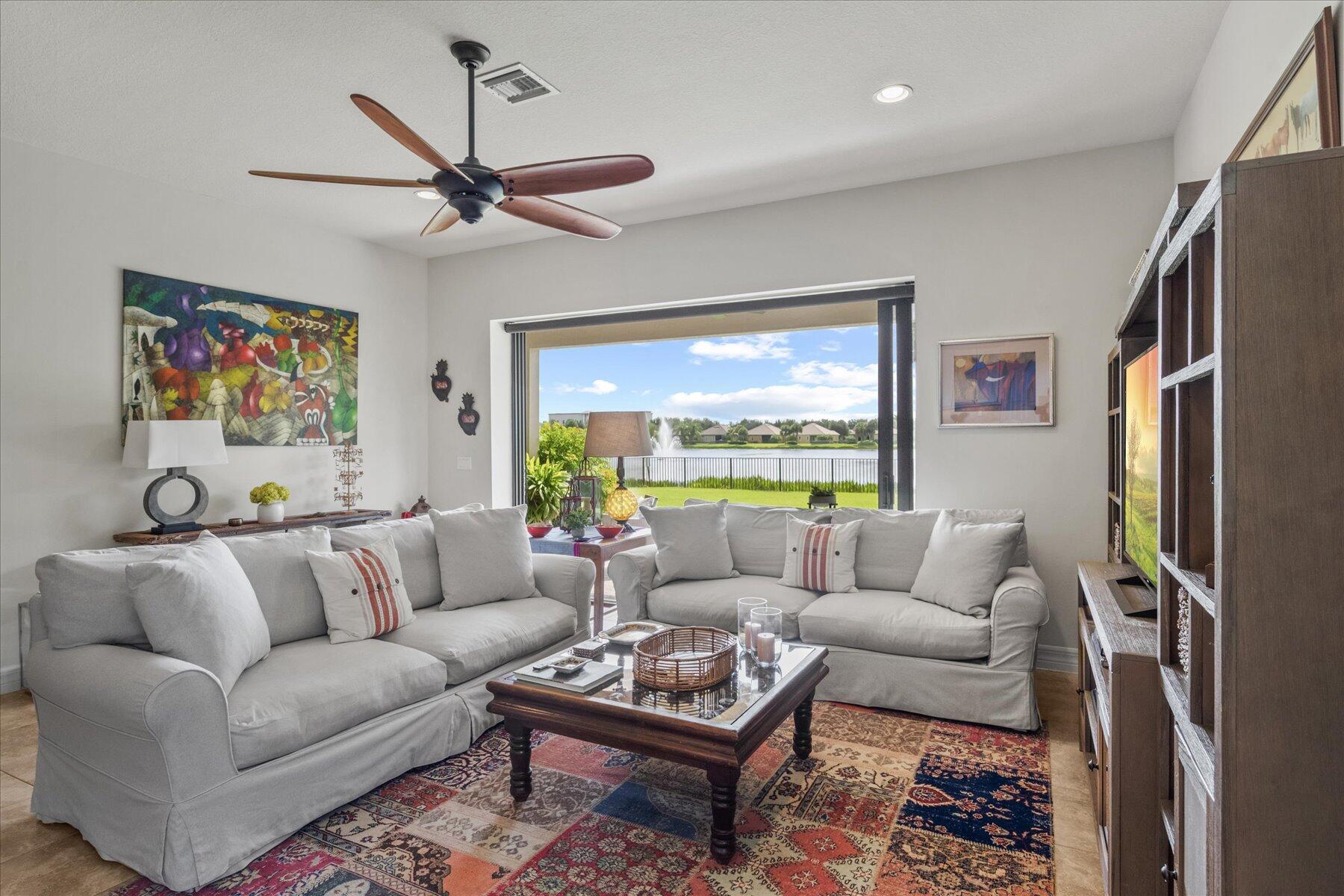 CASTELLINA - Residential Lease