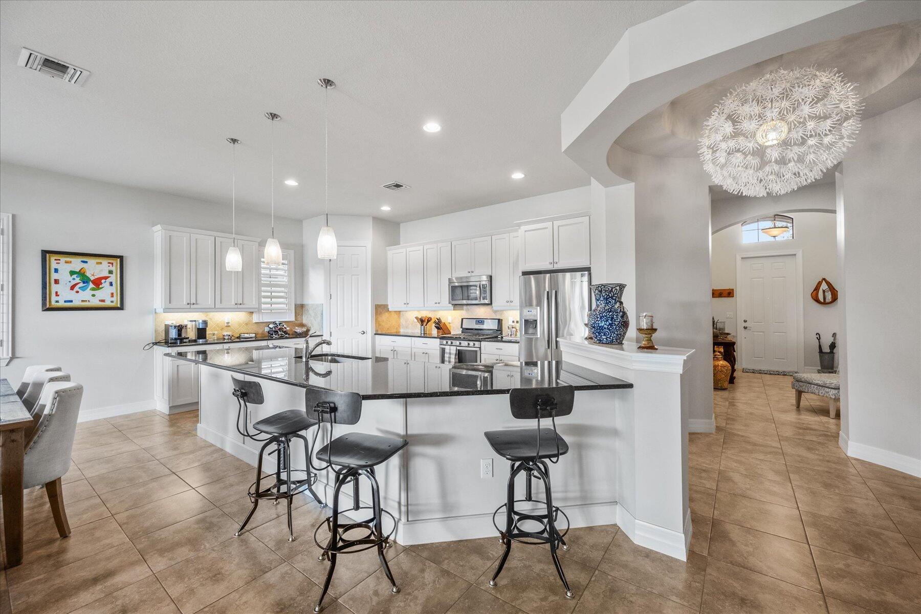 CASTELLINA - Residential Lease