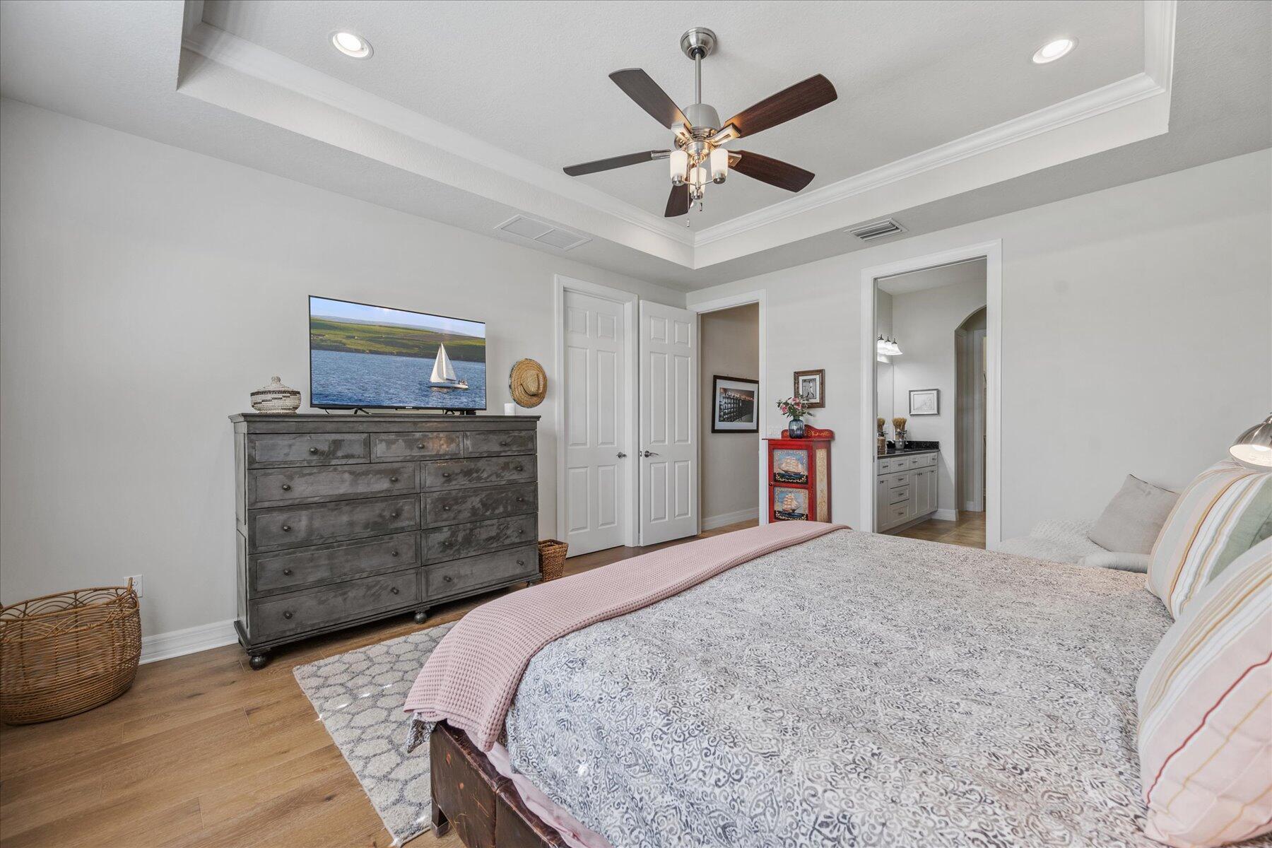 CASTELLINA - Residential Lease