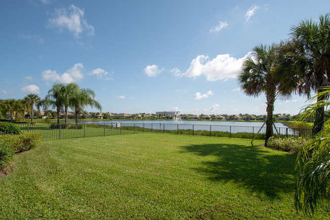 CASTELLINA - Residential Lease