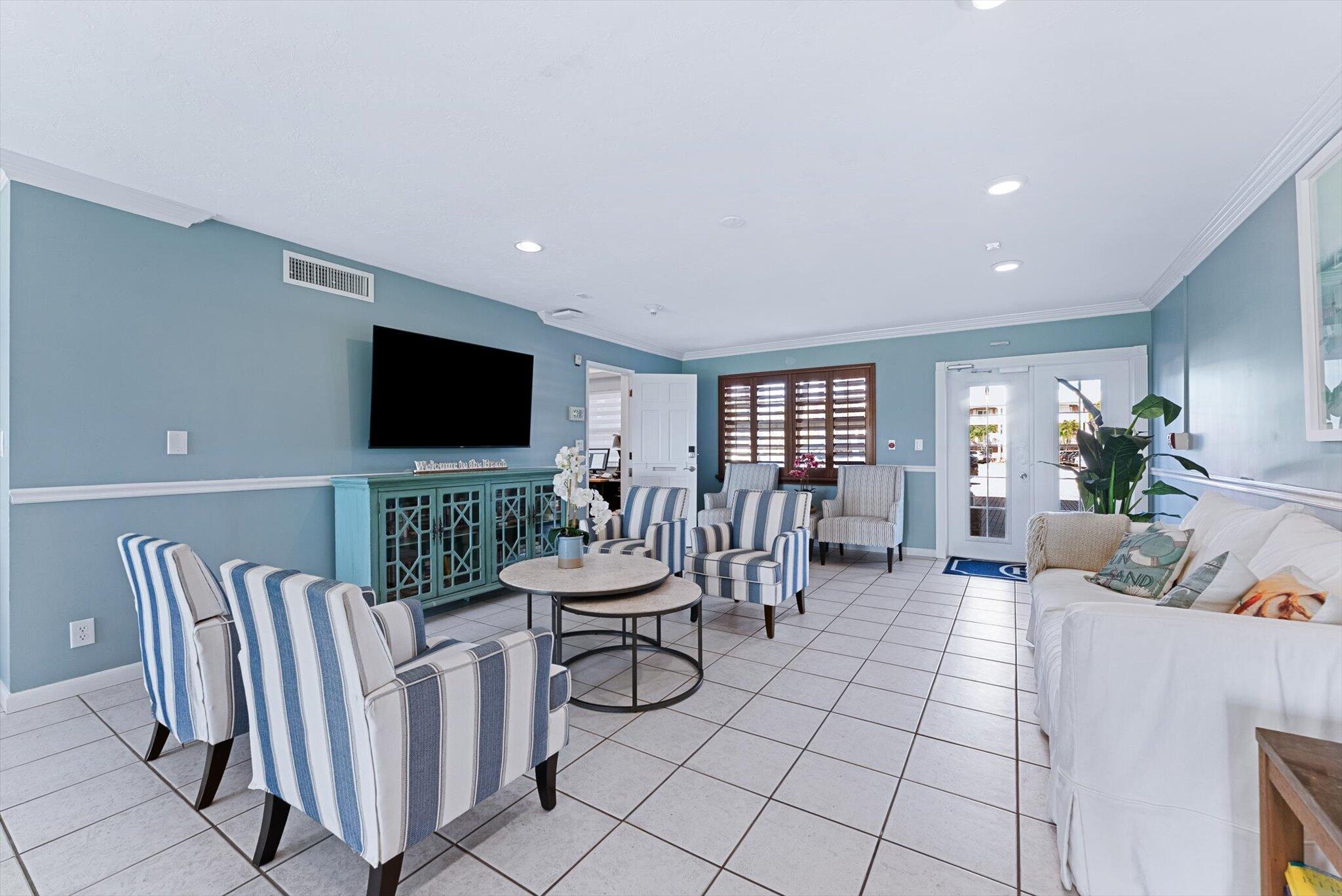 HILLSBORO IMPERIAL APTS CONDO - Residential