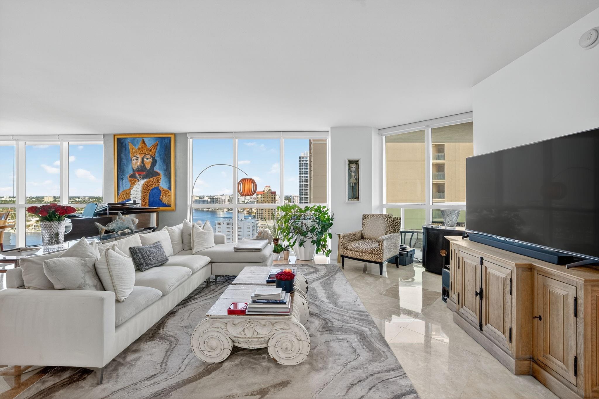 Las Olas Beach Club - Residential Lease