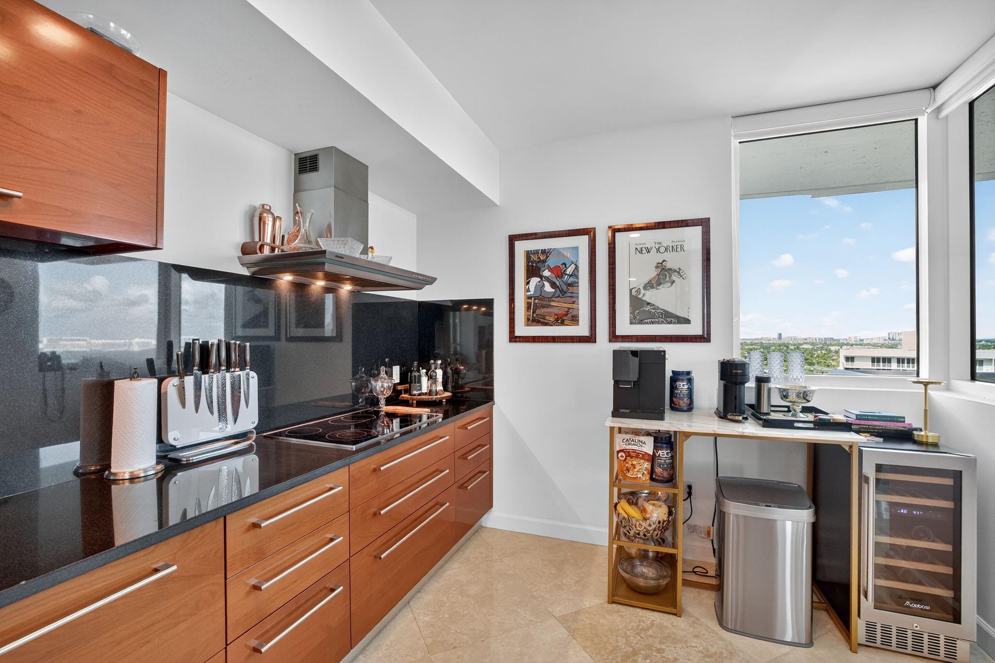 Las Olas Beach Club - Residential Lease