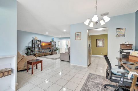 A home in Deerfield Beach