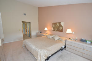 WINDSOR AT HUNTERS CONDO - Residential