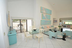 WINDSOR AT HUNTERS CONDO - Residential