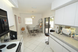 WINDSOR AT HUNTERS CONDO - Residential