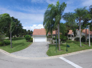 WINDSOR AT HUNTERS CONDO - Residential