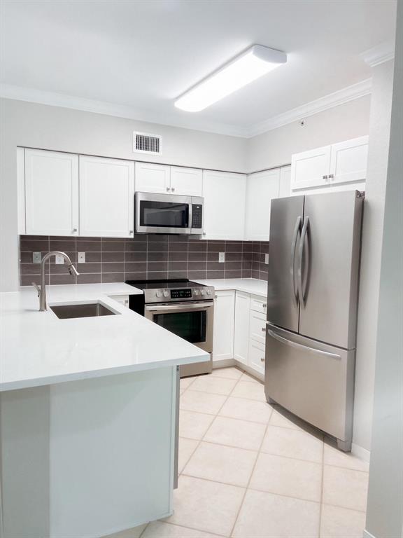 Villas At Emerald Dunes Condo - Residential Lease