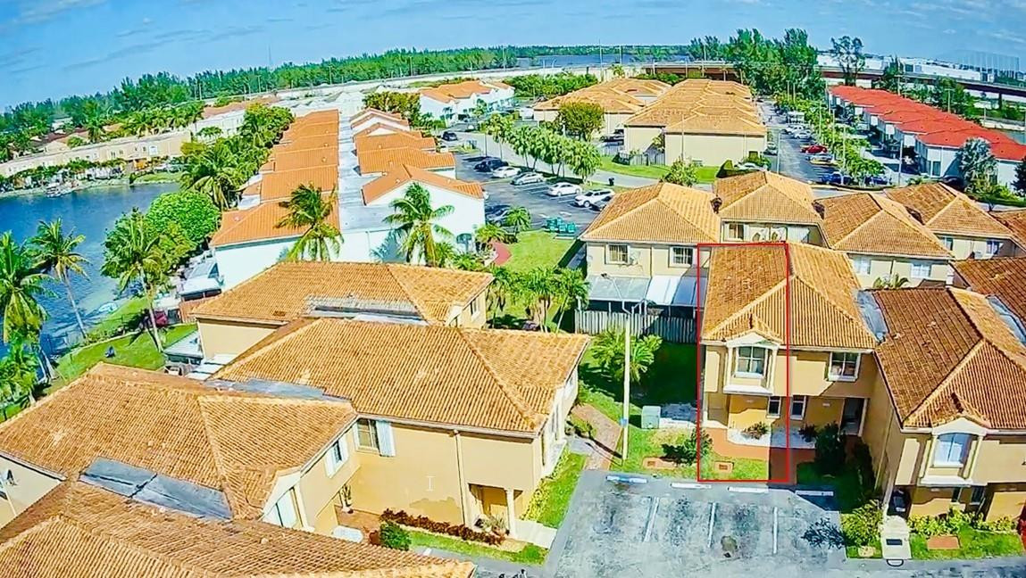 MARINA REAL - Residential