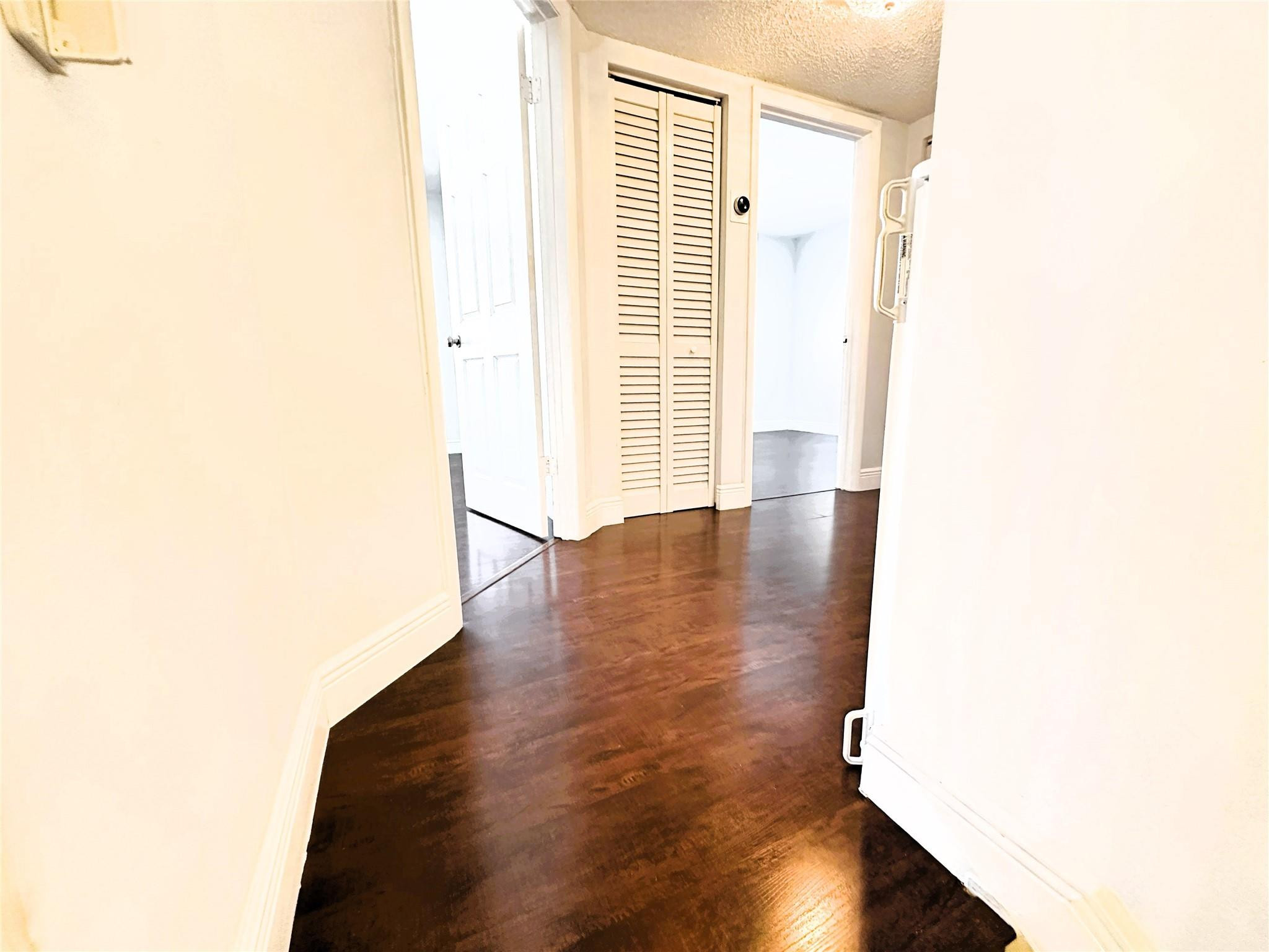 MARINA REAL - Residential