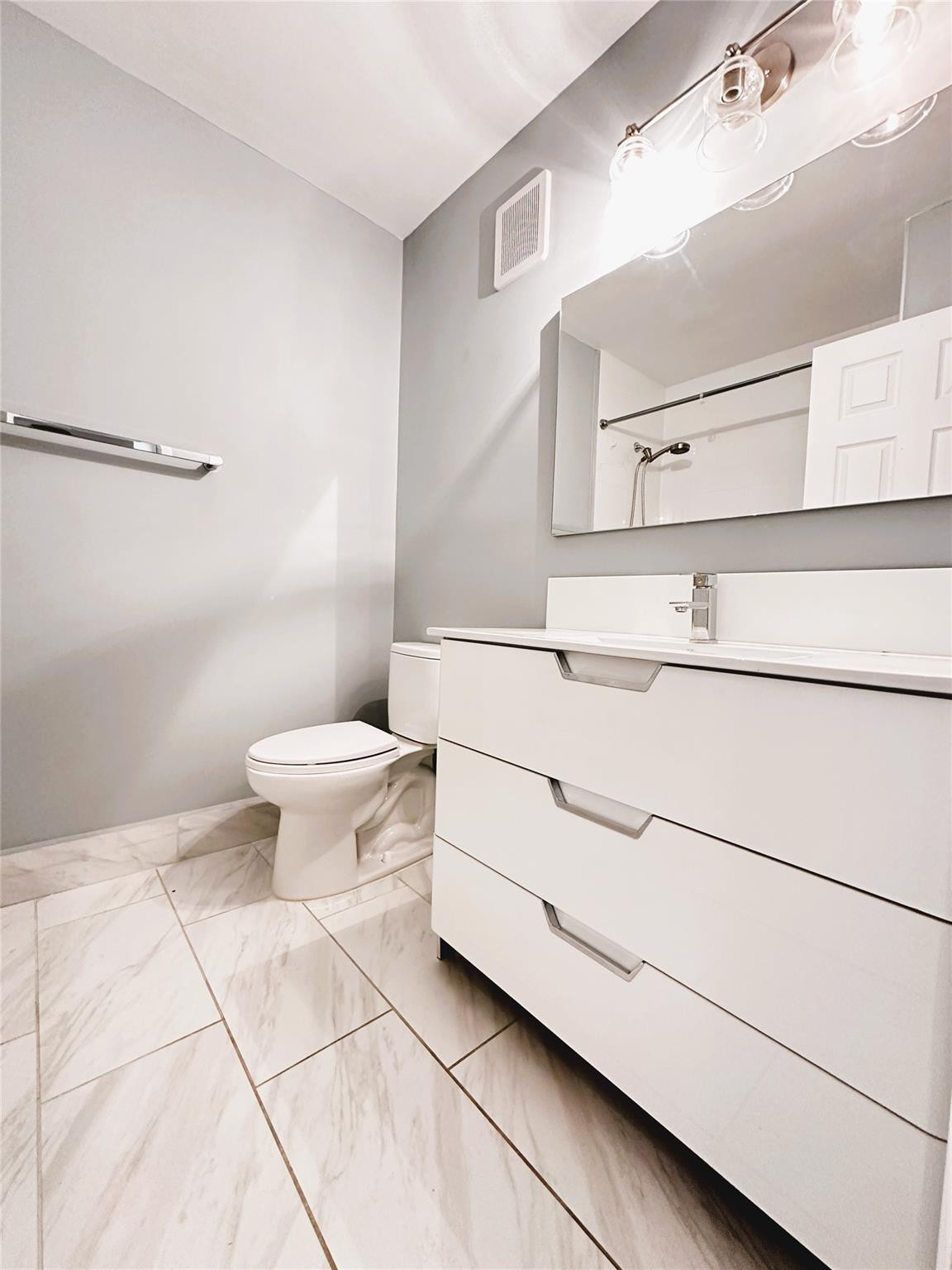 MARINA REAL - Residential
