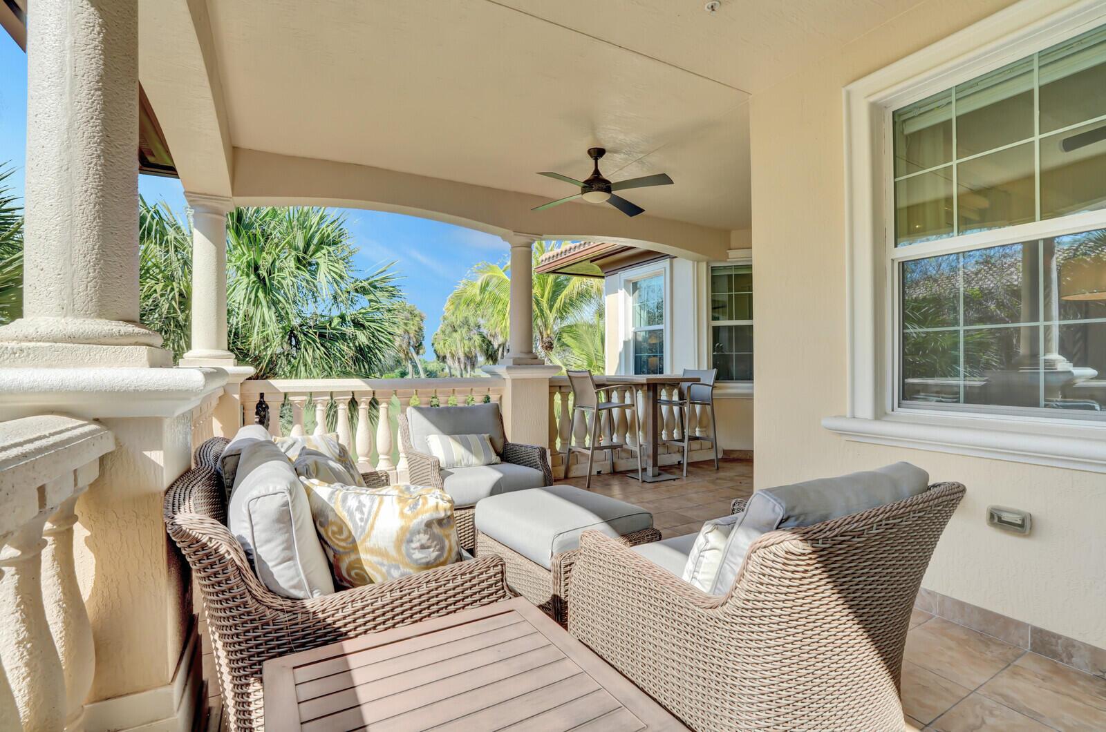 JUPITER COUNTRY CLUB COND - Residential