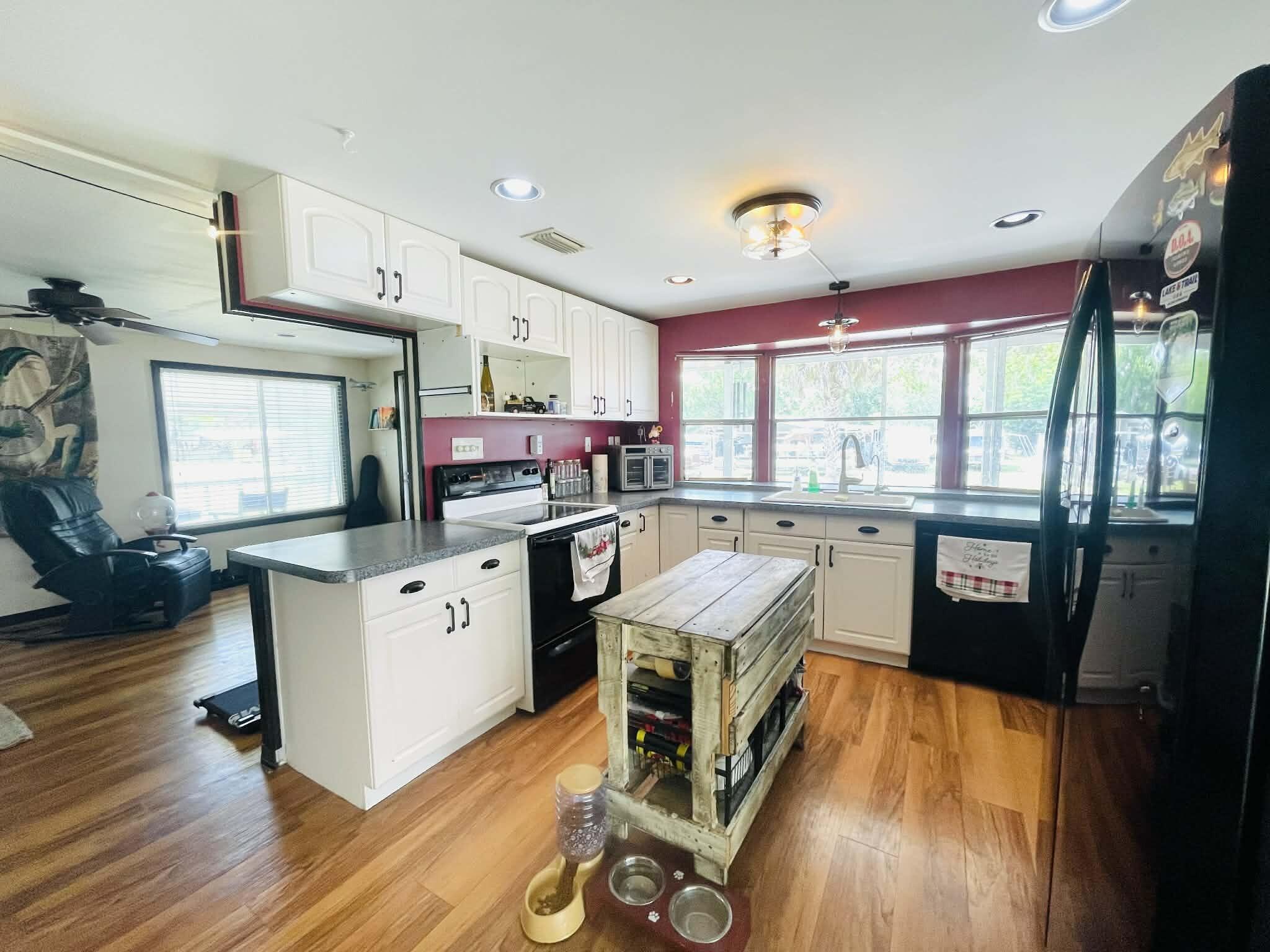 BRINDABAN FOREST - Residential