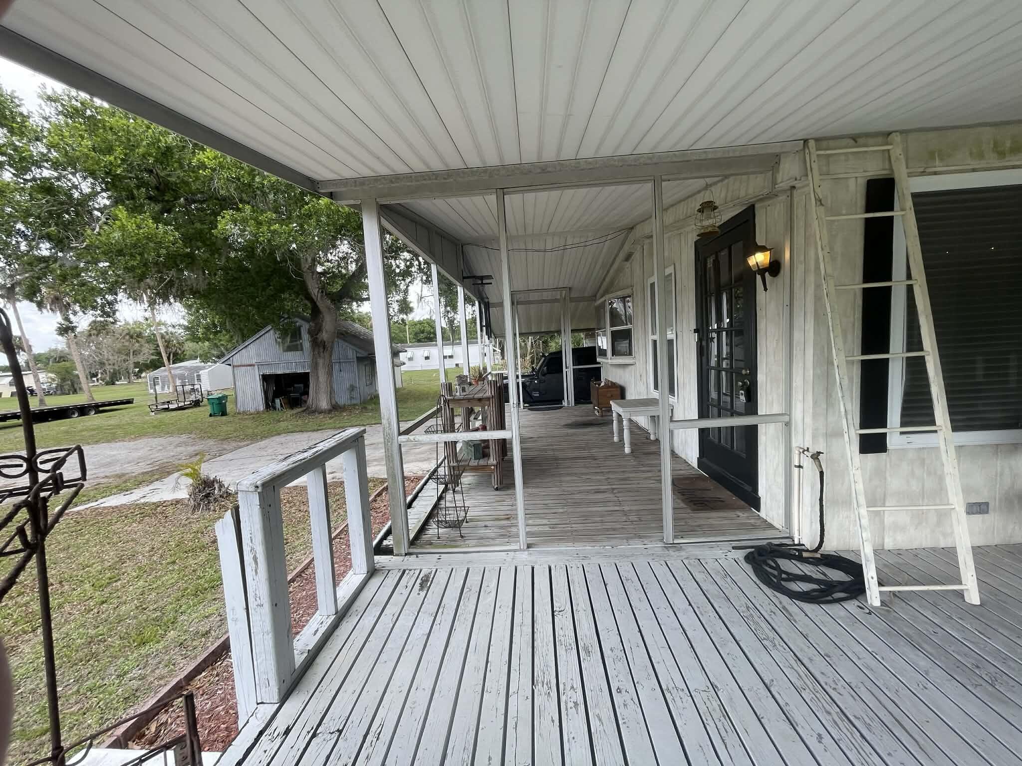 BRINDABAN FOREST - Residential