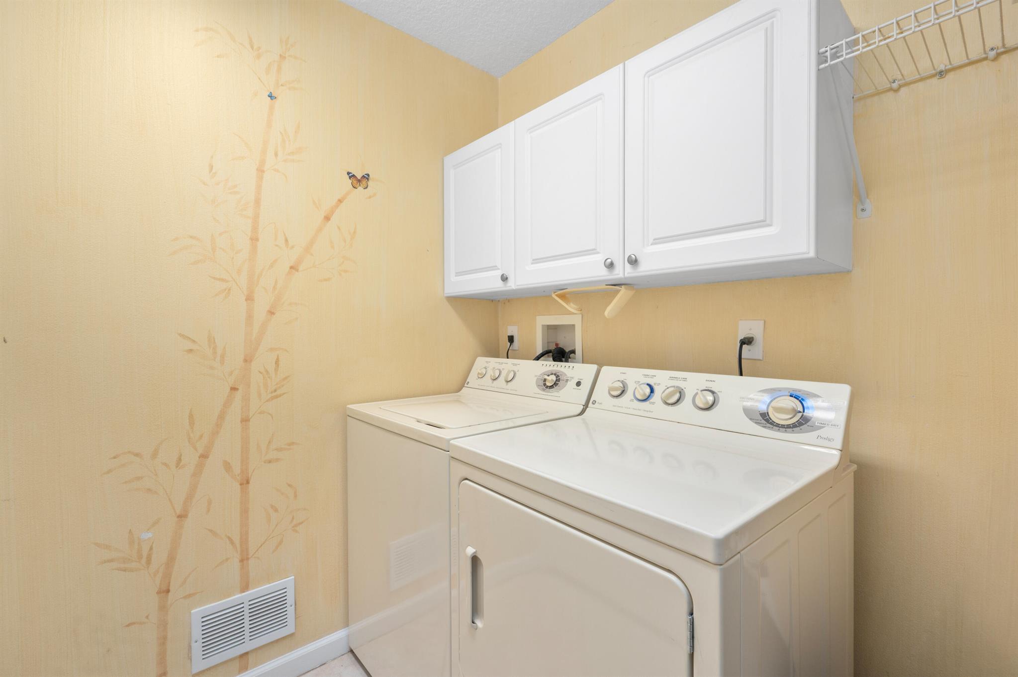 CASCADES AT ST LUCIE WEST - Residential