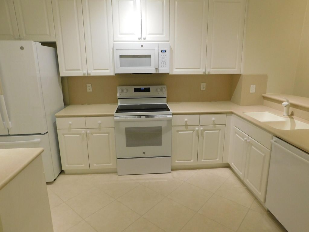 Photo of 22701 Camino Del Mar #23, Boca Raton, FL 33433 (MLS # R11110093)