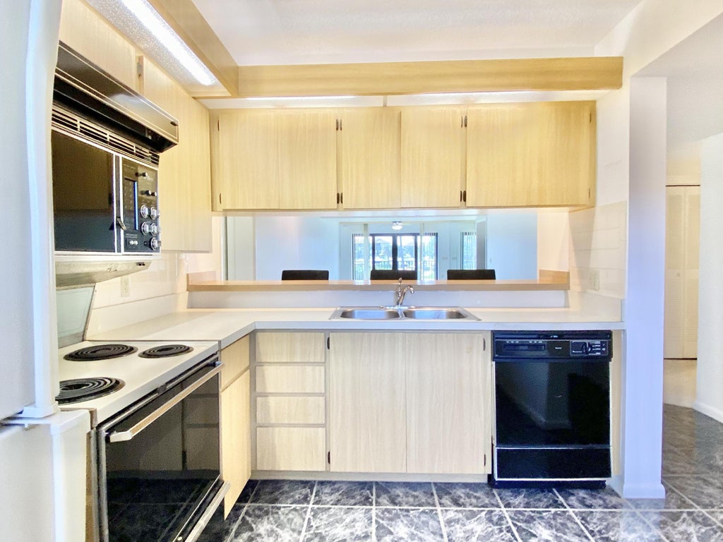 Photo of 501 Seafarer Circle #204, Jupiter, FL 33477 (MLS # R11026238)