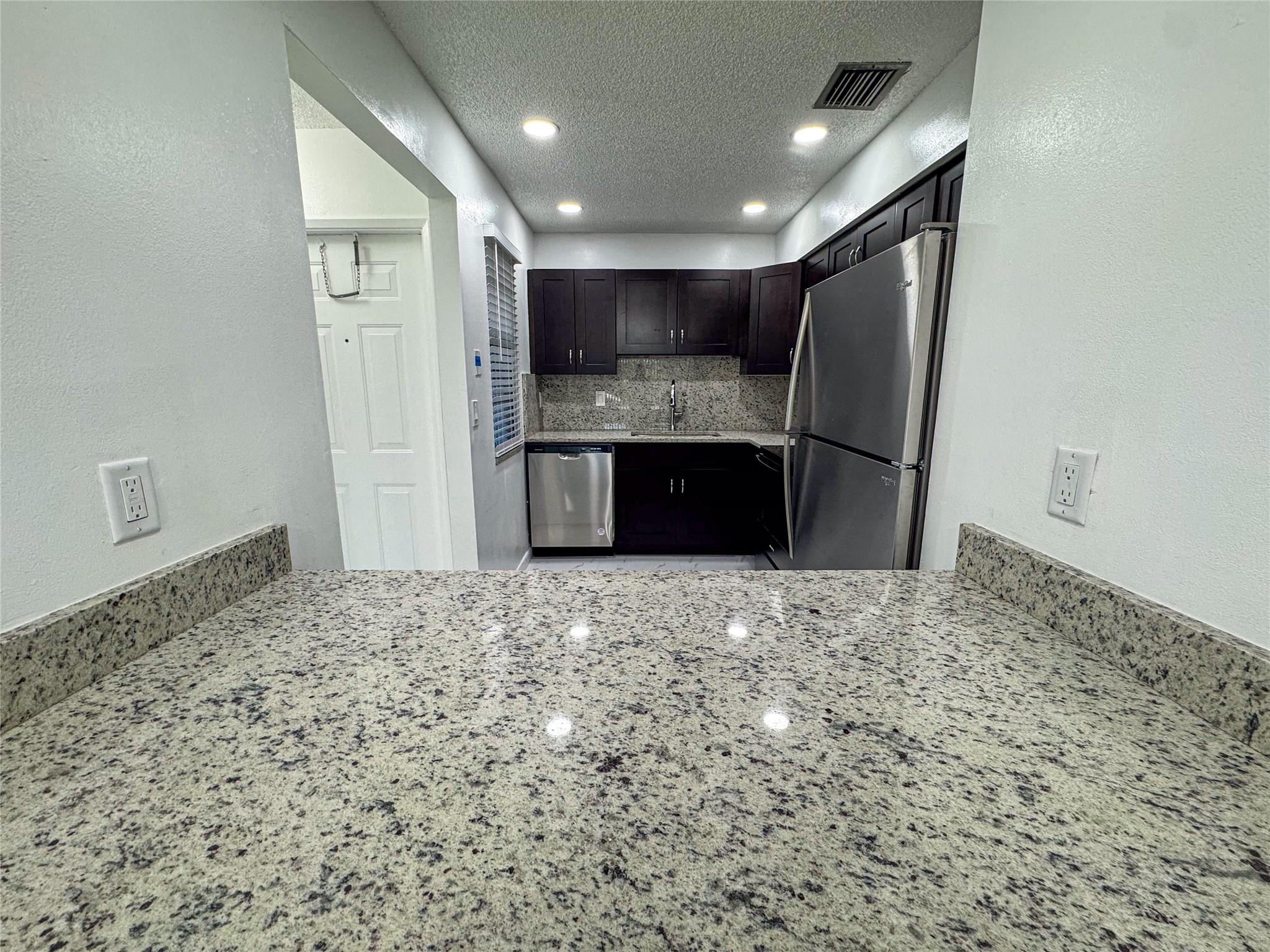 Coral Spgs Country Club S - Residential Lease