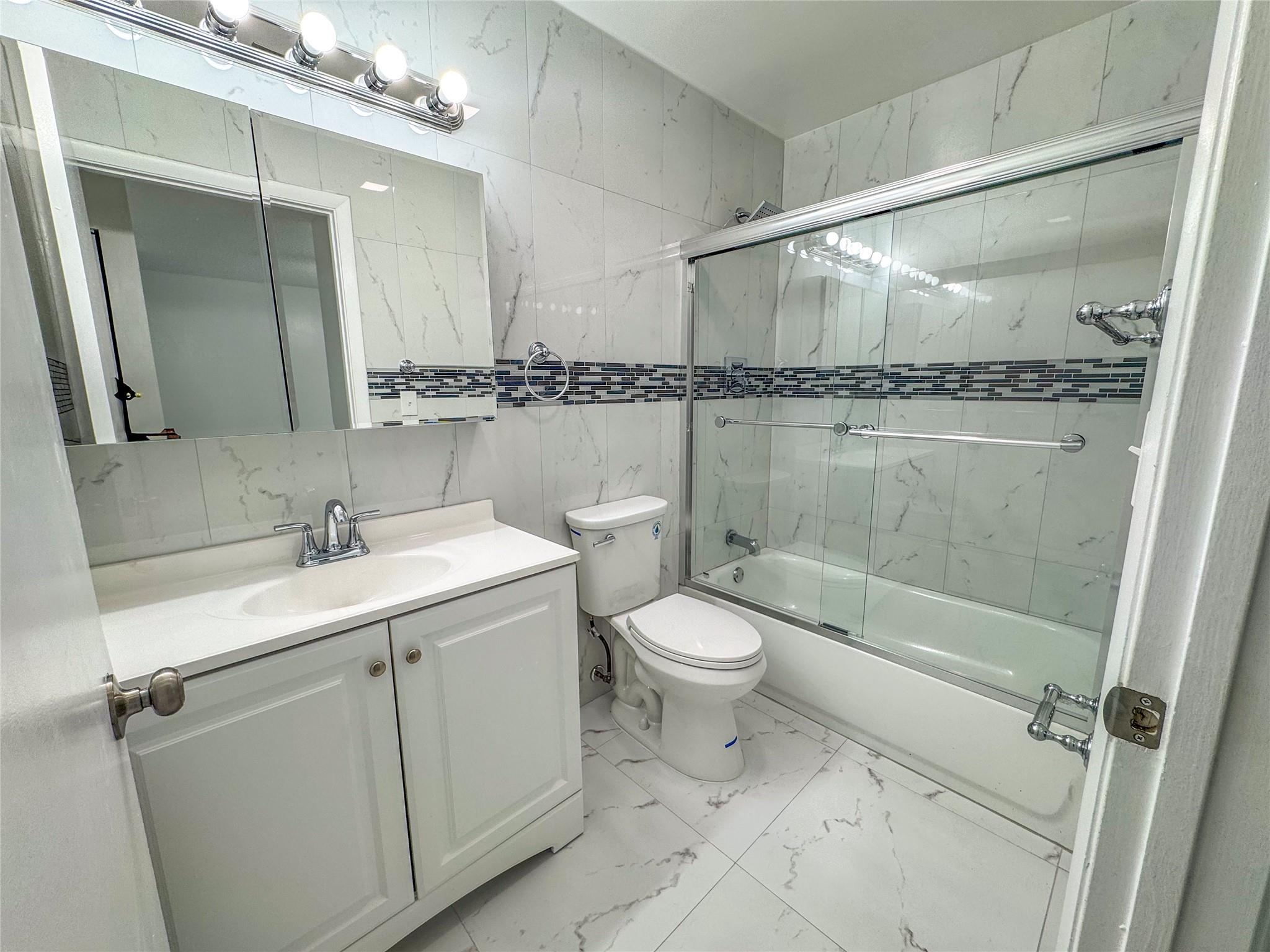 Coral Spgs Country Club S - Residential Lease