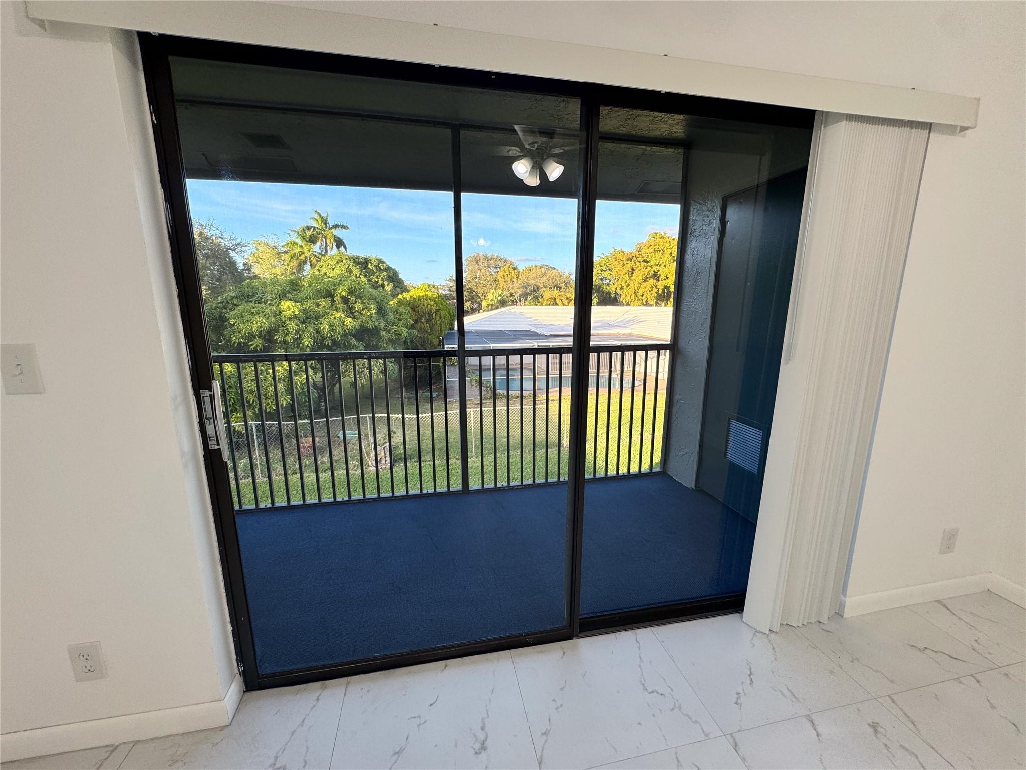 Coral Spgs Country Club S - Residential Lease