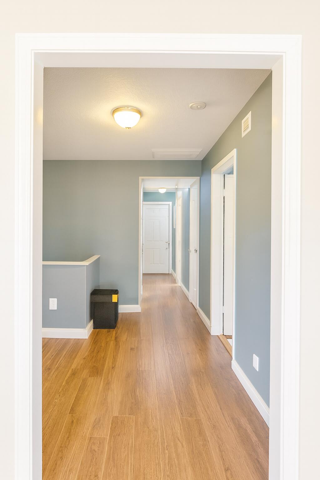 THOUSAND OAKS - Residential