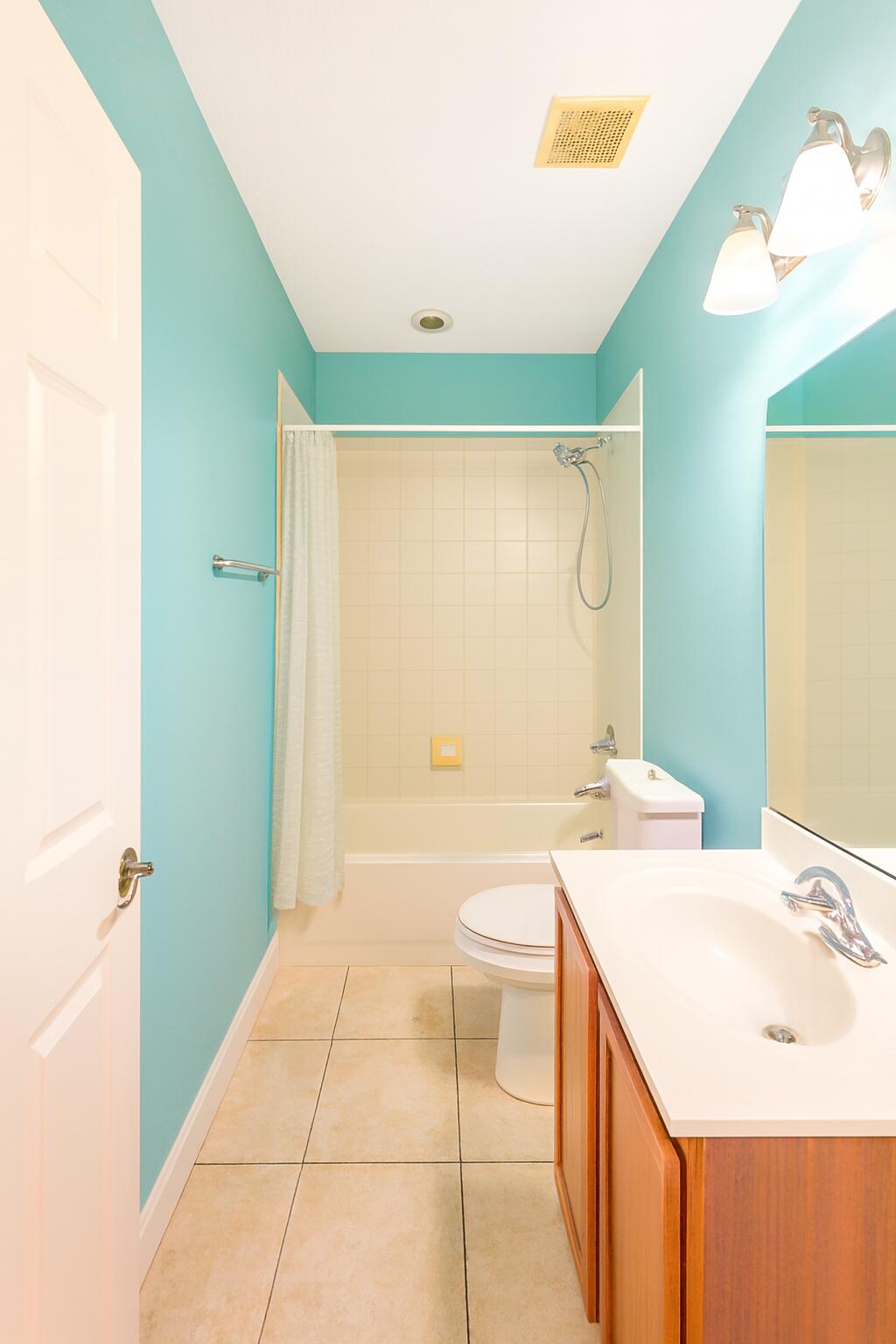 THOUSAND OAKS - Residential