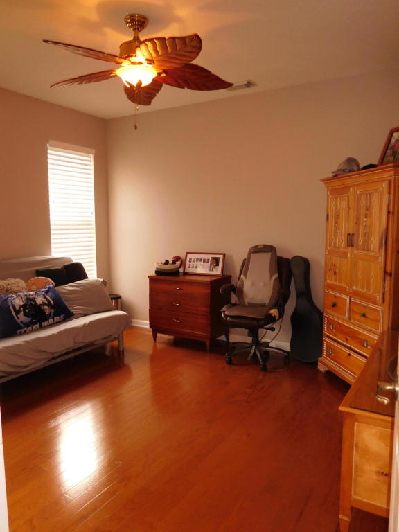 PORT ST LUCIE SECTION 46 1ST REPLAT - Residential Lease