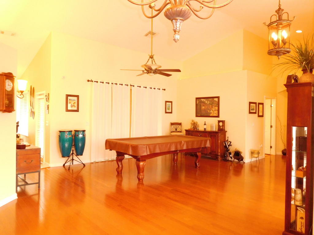 PORT ST LUCIE SECTION 46 1ST REPLAT - Residential Lease