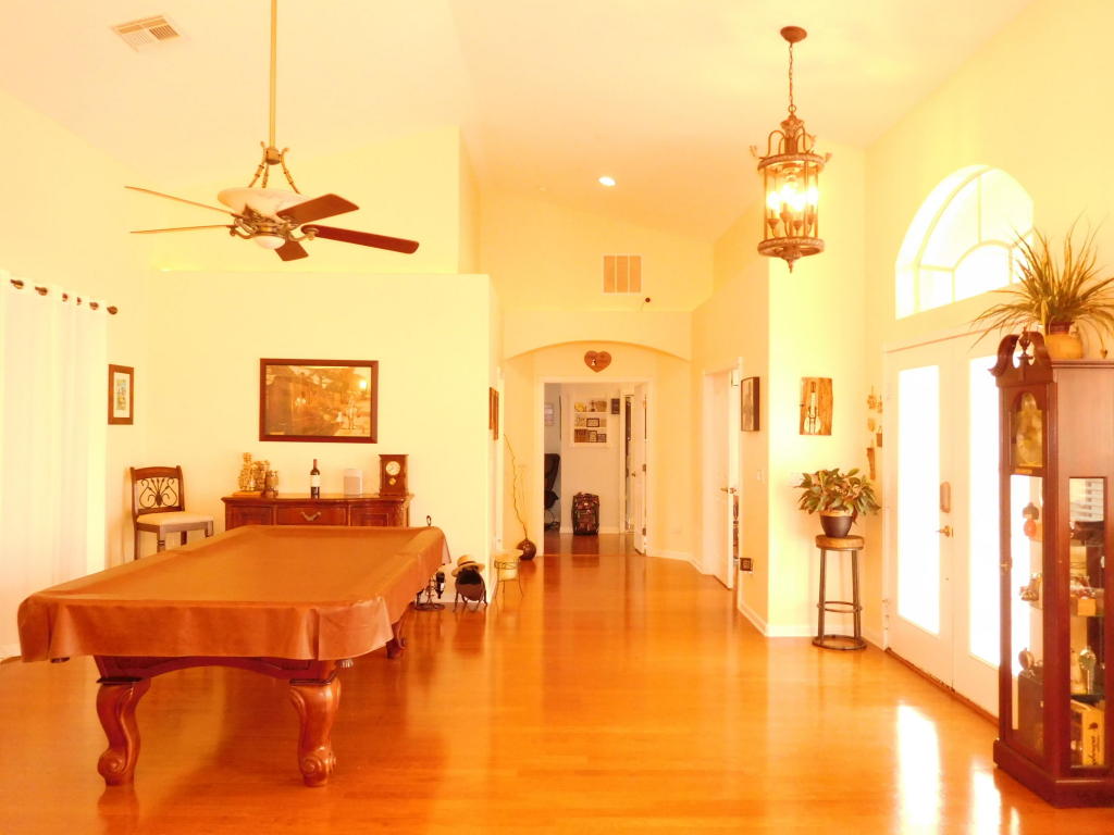 PORT ST LUCIE SECTION 46 1ST REPLAT - Residential Lease