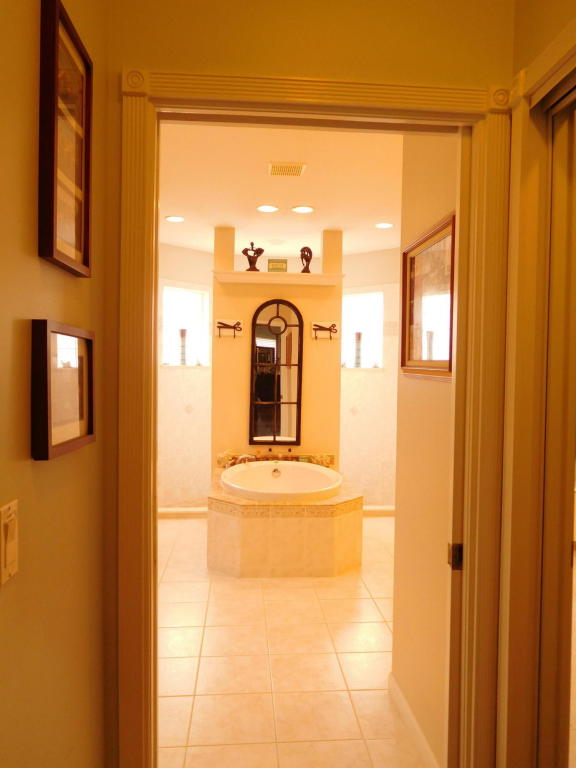 PORT ST LUCIE SECTION 46 1ST REPLAT - Residential Lease