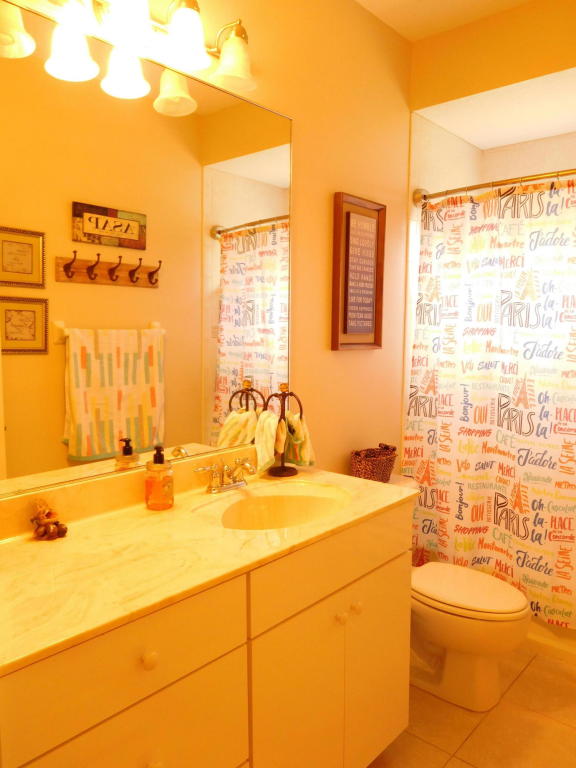 PORT ST LUCIE SECTION 46 1ST REPLAT - Residential Lease