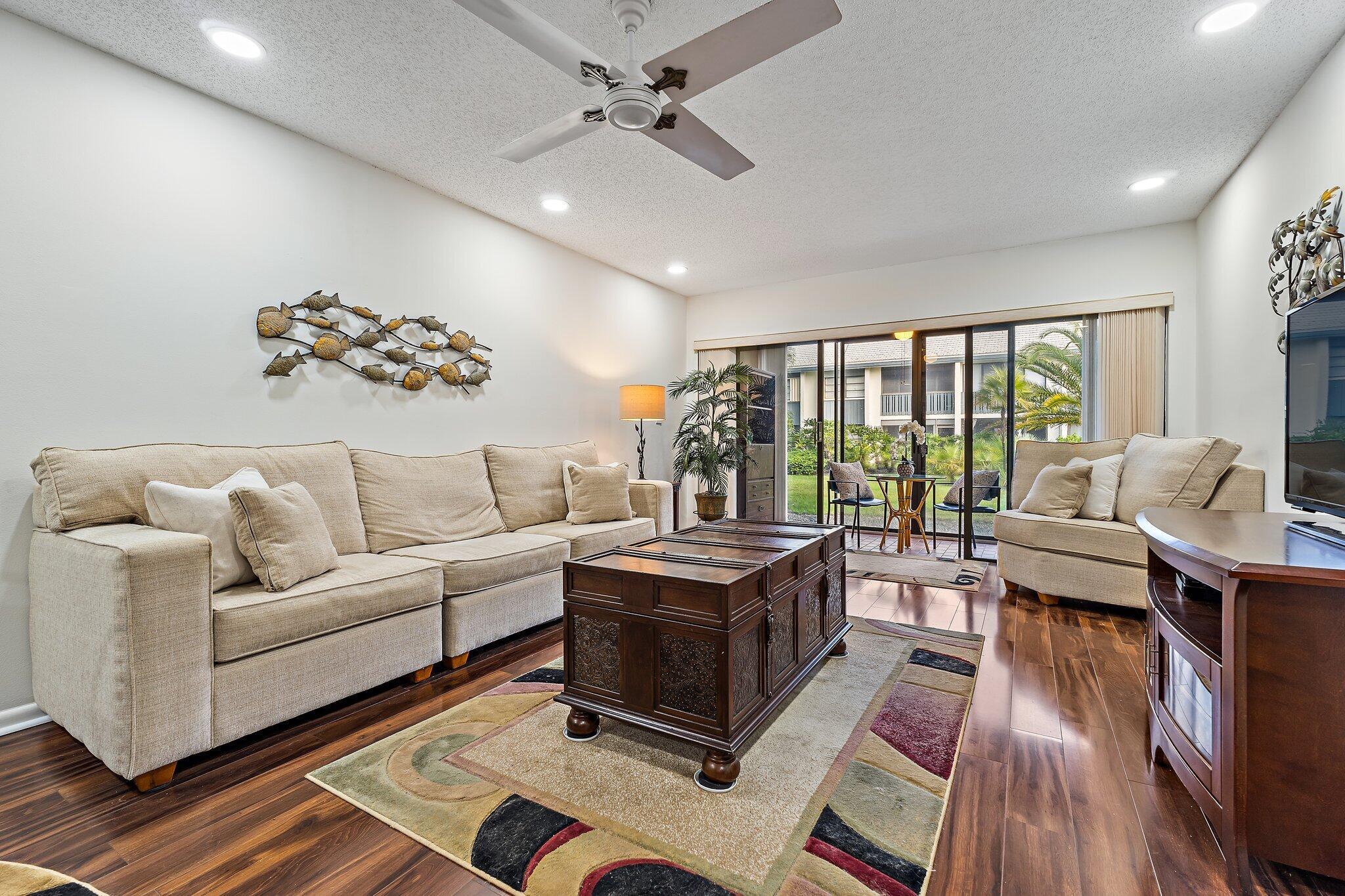 175 SE Saint Lucie Boulevard I213