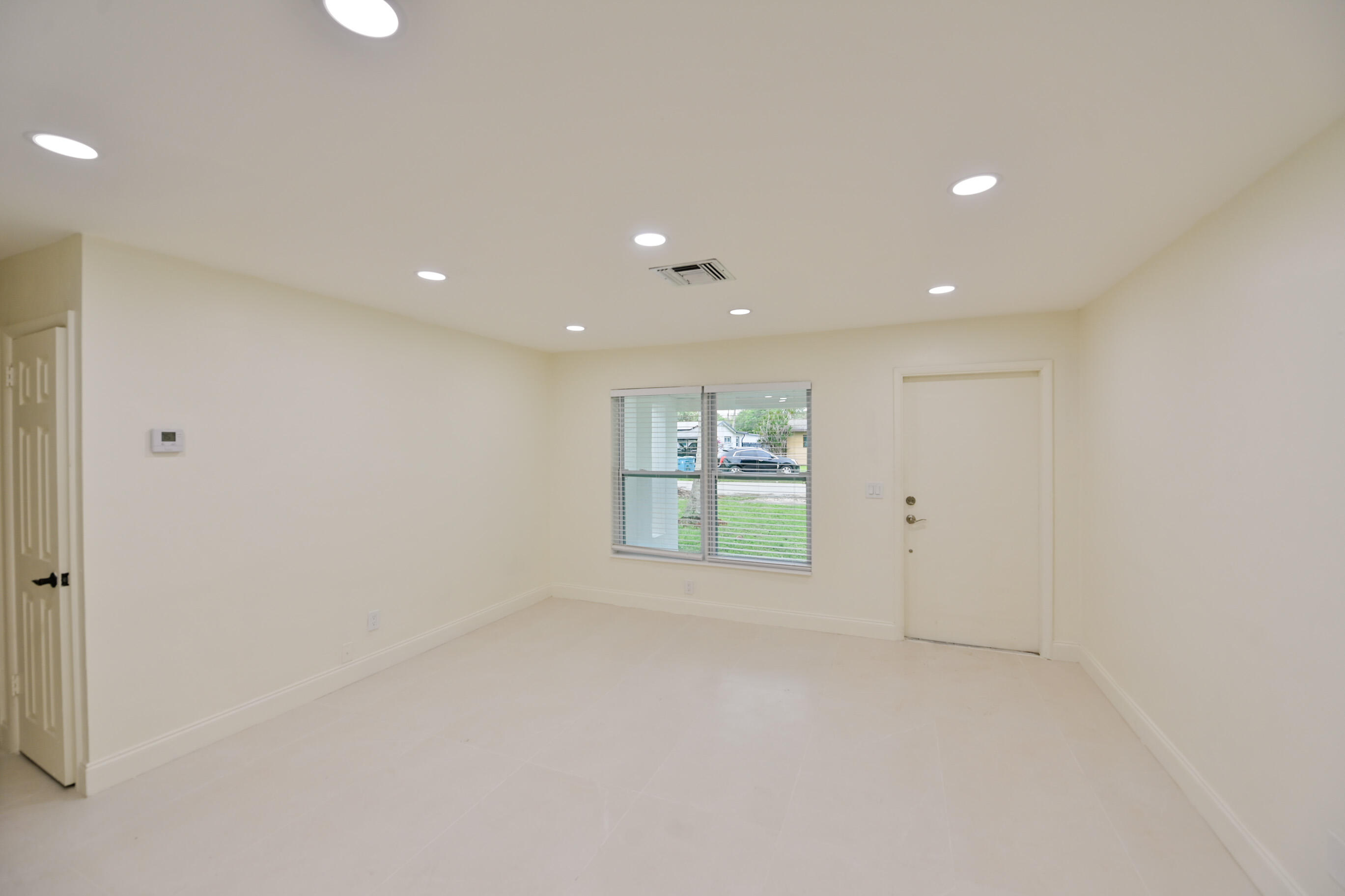 AVON HEIGHTS - Residential