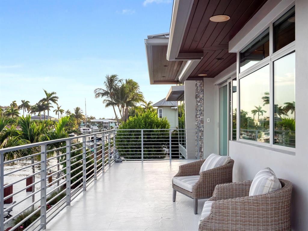 SANTA BARBARA SHORES - Residential