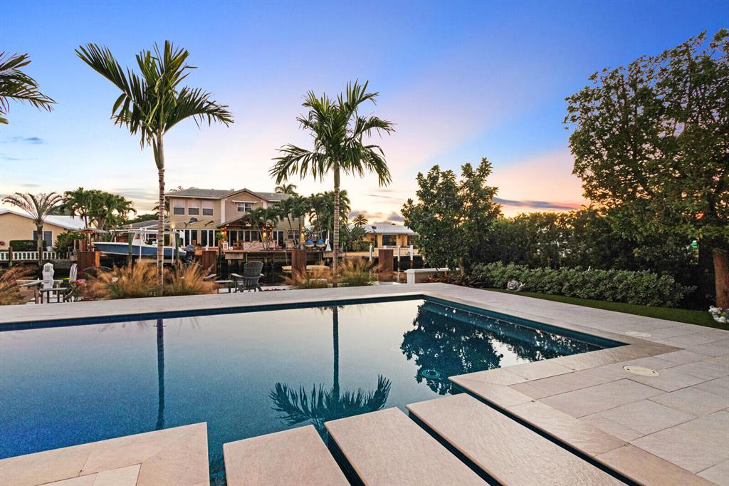 SANTA BARBARA SHORES - Residential