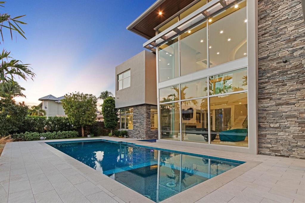 SANTA BARBARA SHORES - Residential