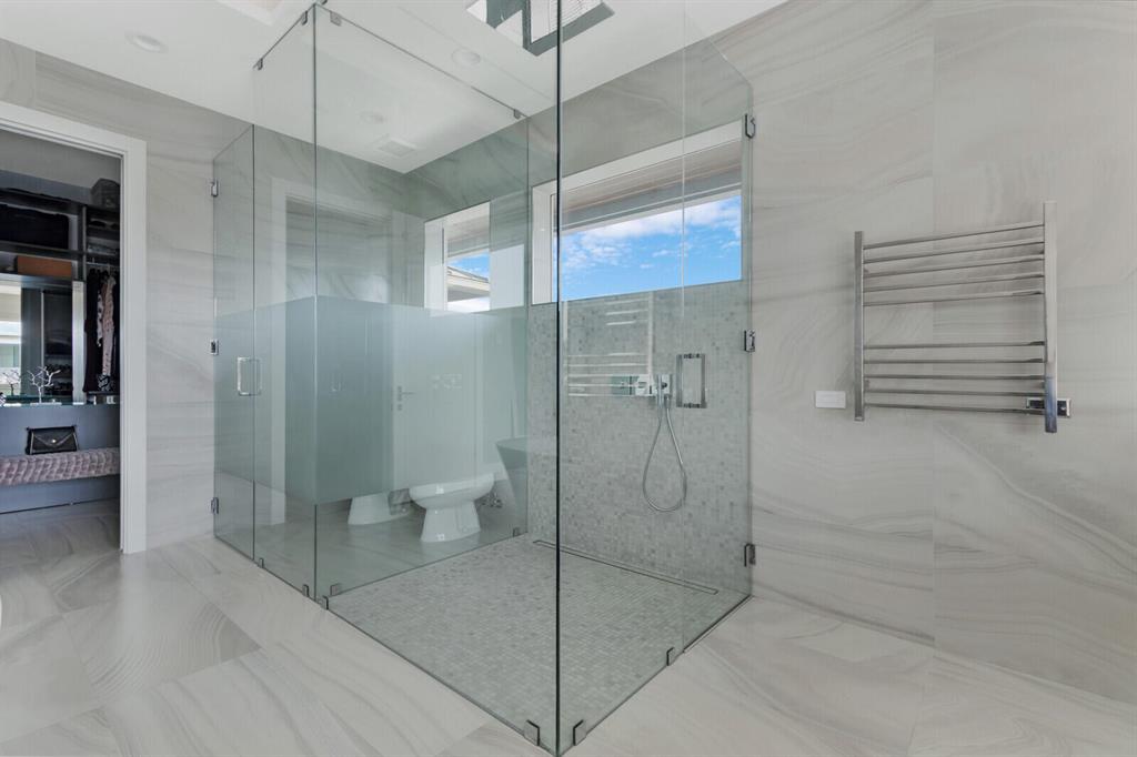 SANTA BARBARA SHORES - Residential