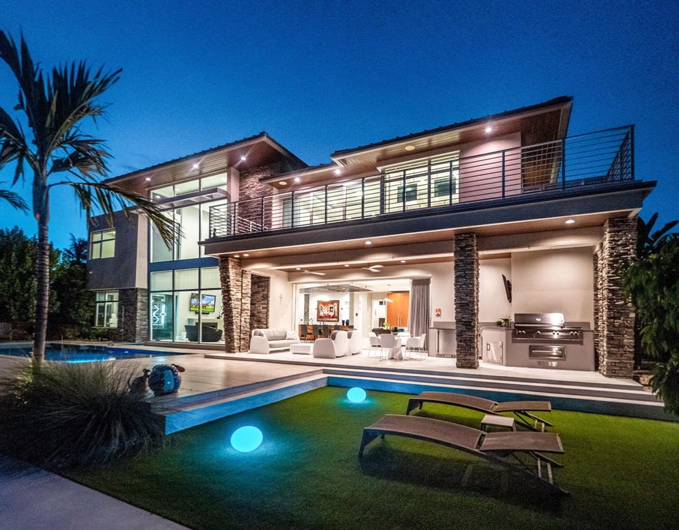 SANTA BARBARA SHORES - Residential